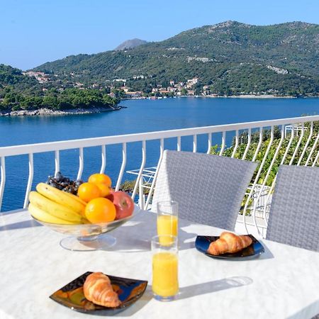 Sunset Apartment Затон Екстериор снимка