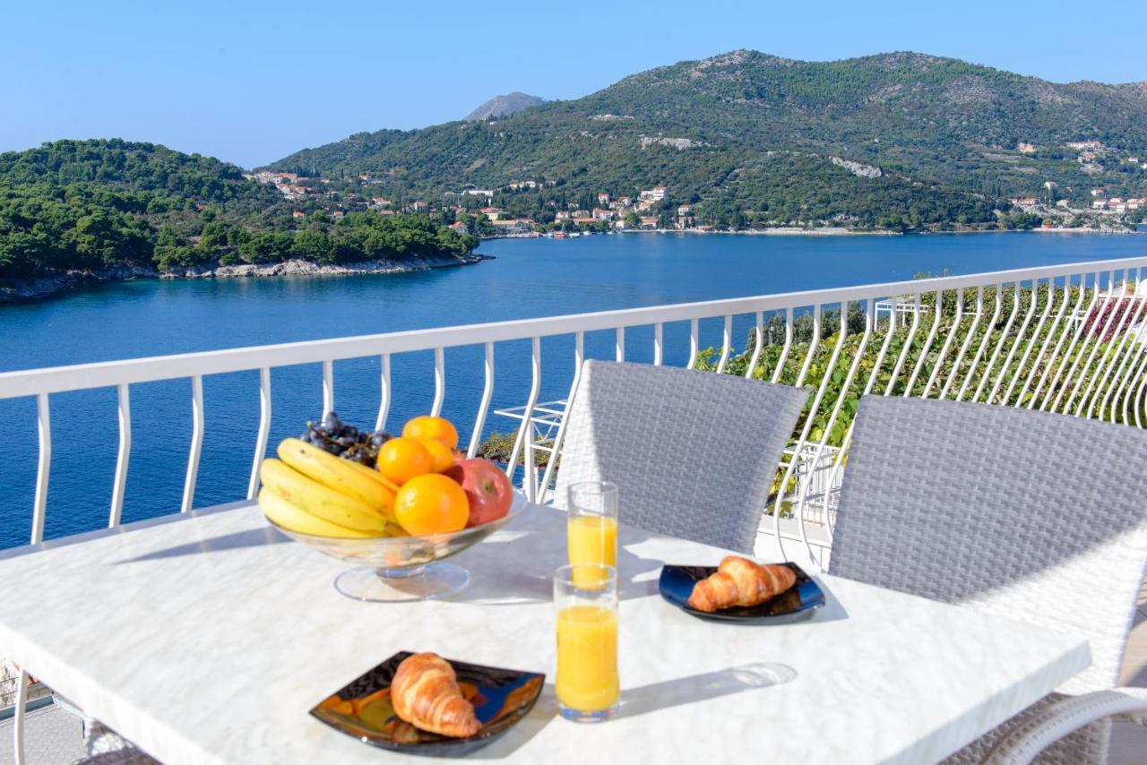 Sunset Apartment Затон Екстериор снимка
