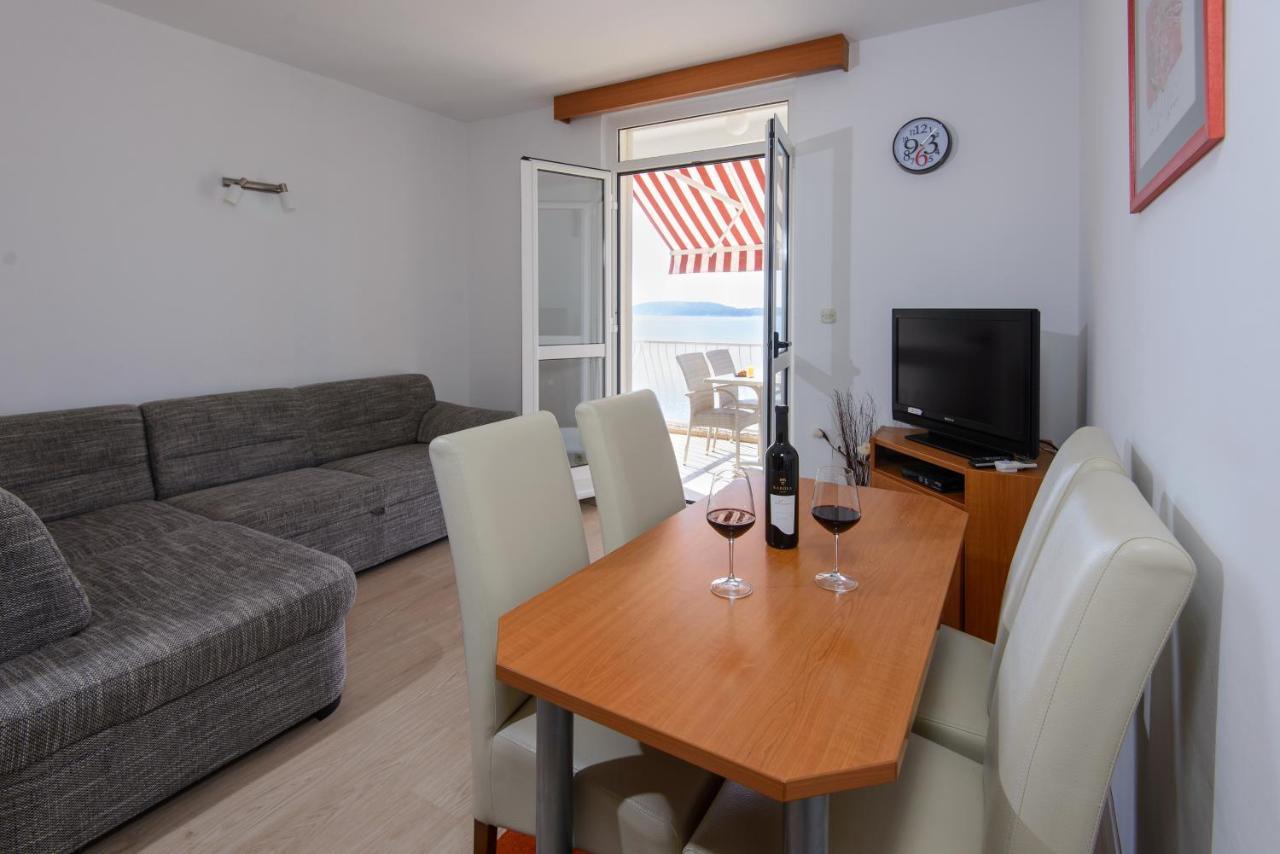 Sunset Apartment Затон Екстериор снимка